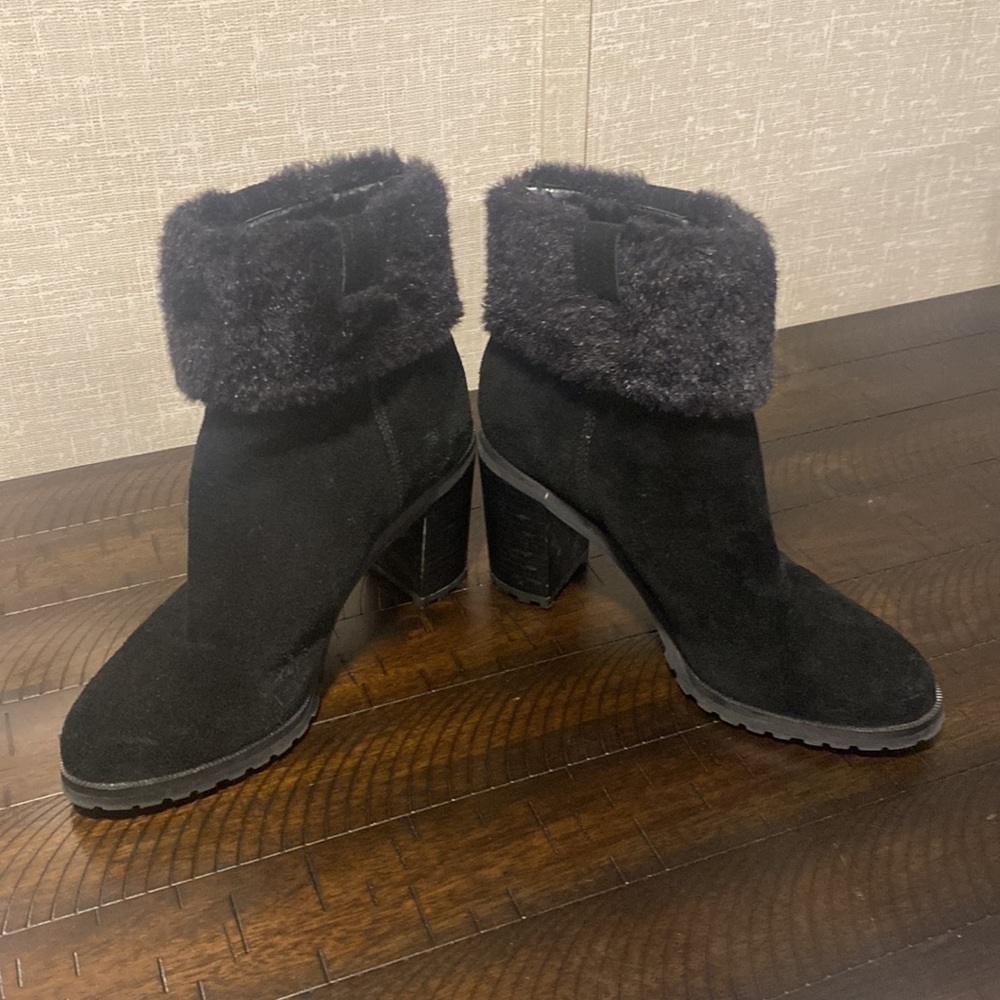 Halston Black Suede Faux Fur Boots - Picture 6 of 9